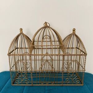 Elegant Gold Wire Birdcage